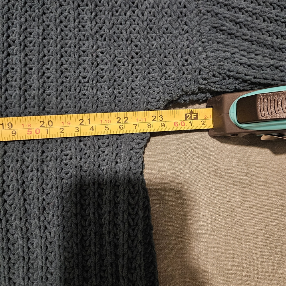 Dark Teal Green Chunky Cable Knit Sweater - Picture 5 of 7